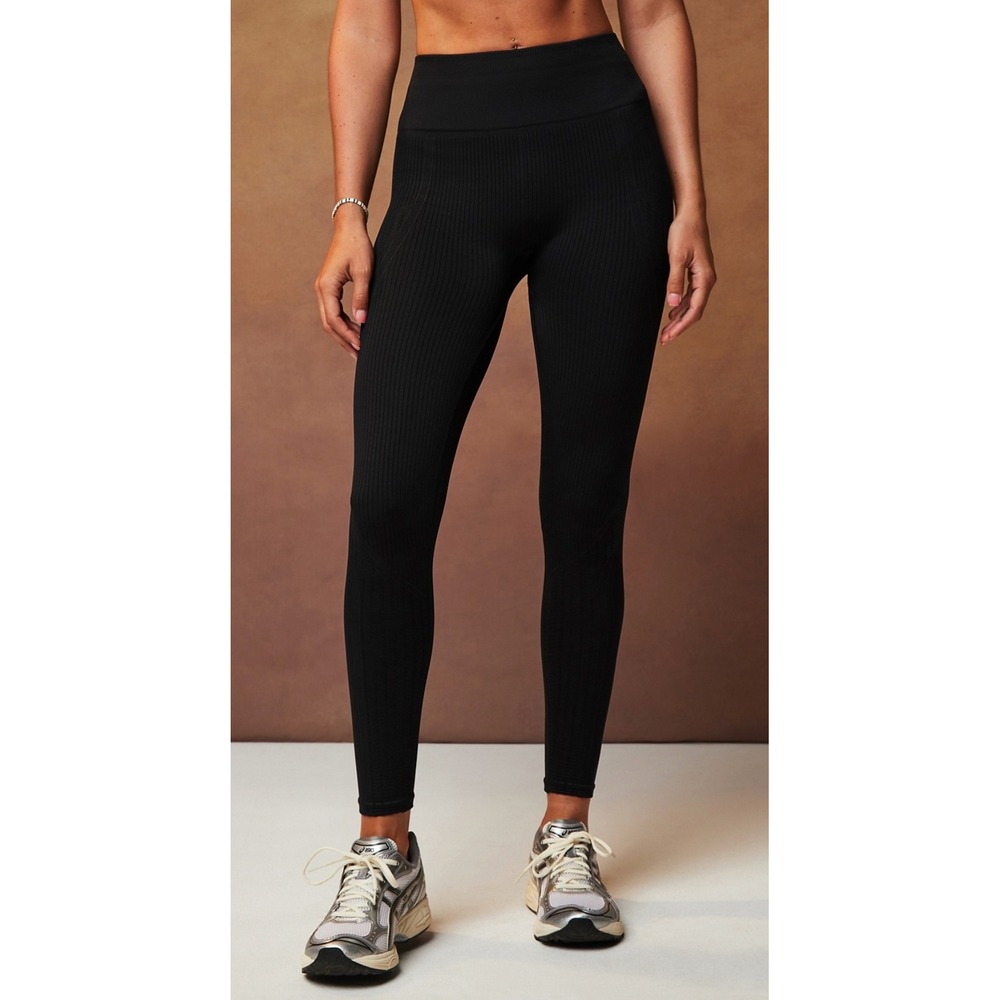 Fabletics Leggings Womens Small Black Seamless High-Waisted Compressive Ribbed